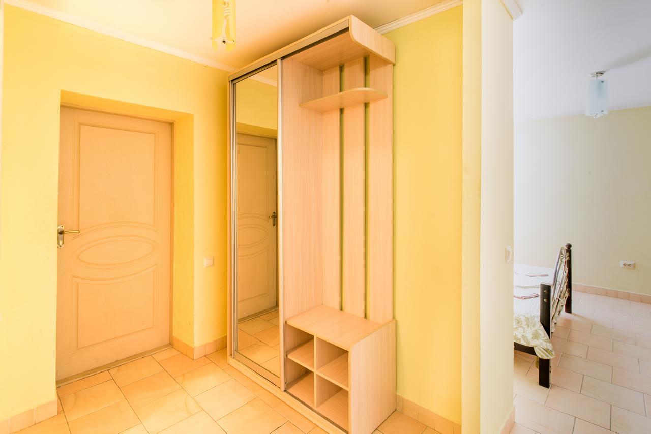 Inter Hotel Ternopil Eksteriør billede